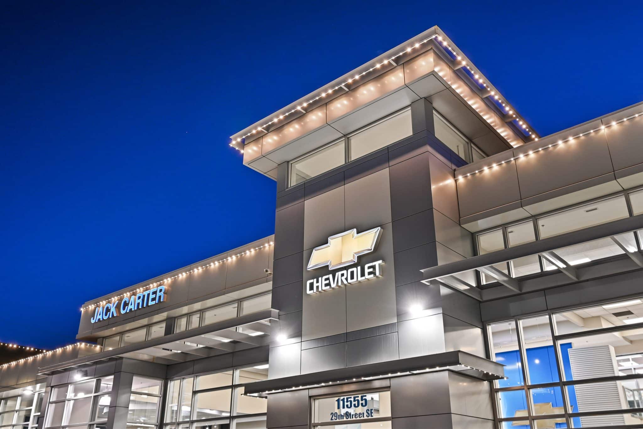 Jack Carter dealership roofline lighting